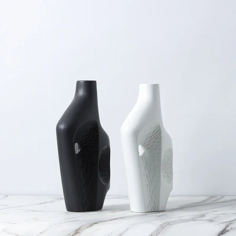 Decoração abstrata irregular de vaso de cerâmica, estante nórdica moderna, armário de vinho, decoração de mesa de cabeceira de quarto