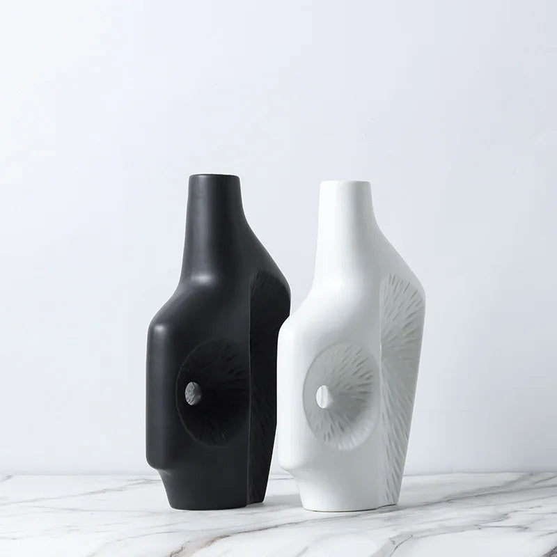Decoração abstrata irregular de vaso de cerâmica, estante nórdica moderna, armário de vinho, decoração de mesa de cabeceira de quarto