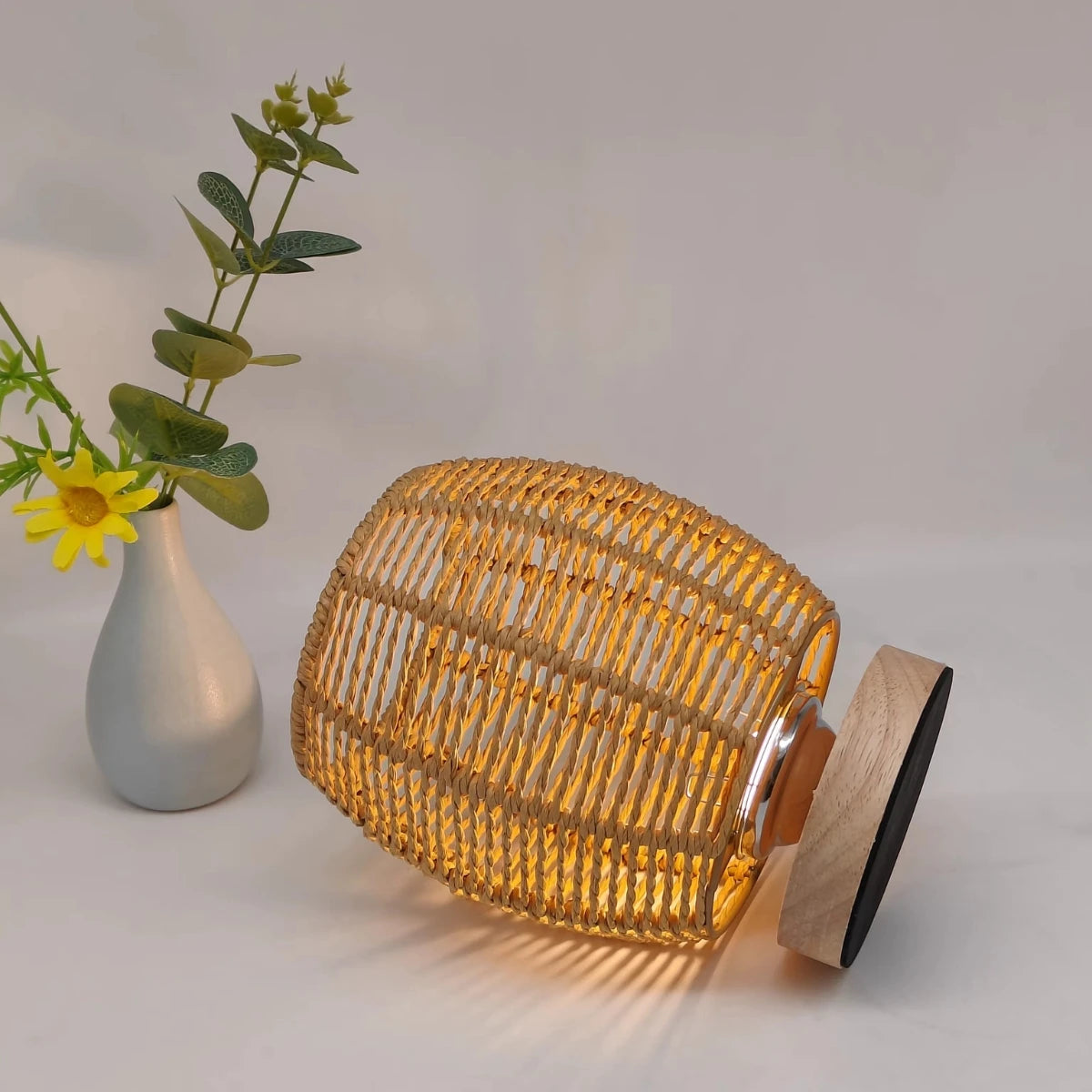 Criativo Hemp Rope Woven Desk Lamp, USB Powered, Adequado para Quartos de Cabeceira Salas e hotéis, 1Pc