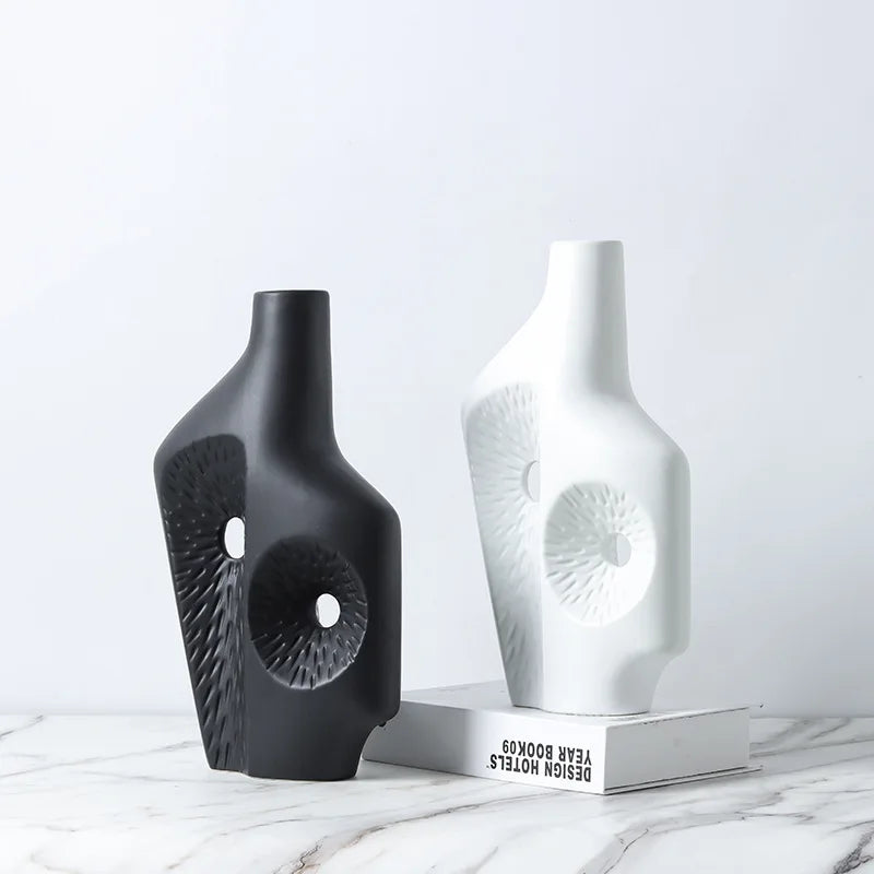 Decoração abstrata irregular de vaso de cerâmica, estante nórdica moderna, armário de vinho, decoração de mesa de cabeceira de quarto